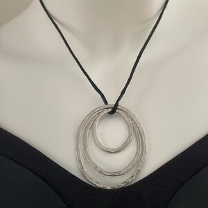 White House/Black Market Necklace